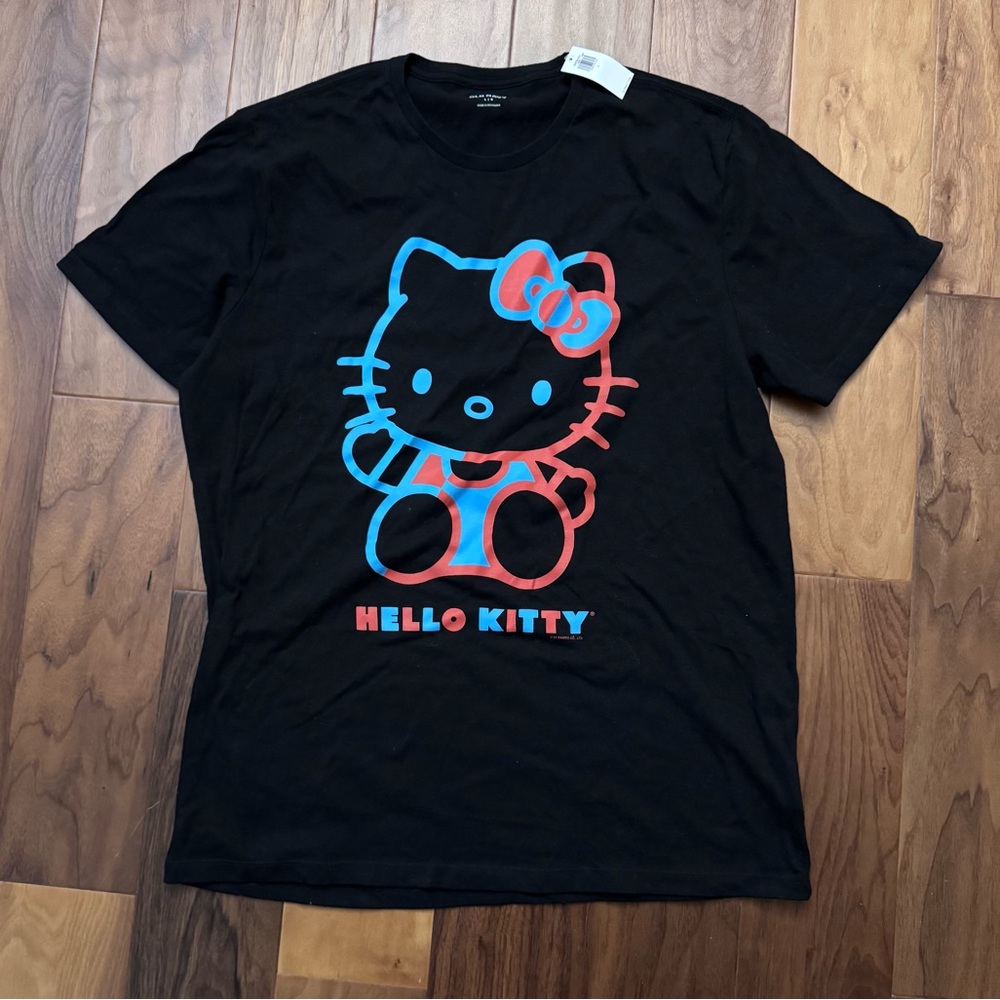 Men’s Old Navy Hello Kitty short sleeve tee shirt size large